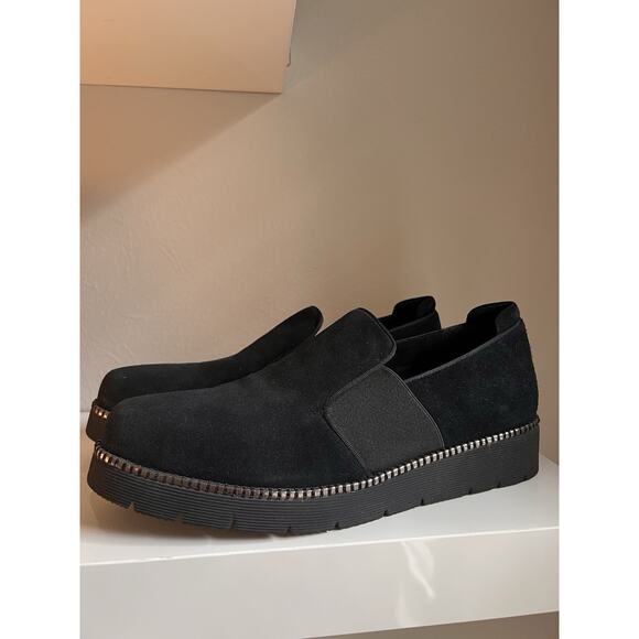 Vaneli Woman’s 10.5 Black Suede Slip-On Loafers Shoes Studded Sole Comfort - Picture 2 of 6